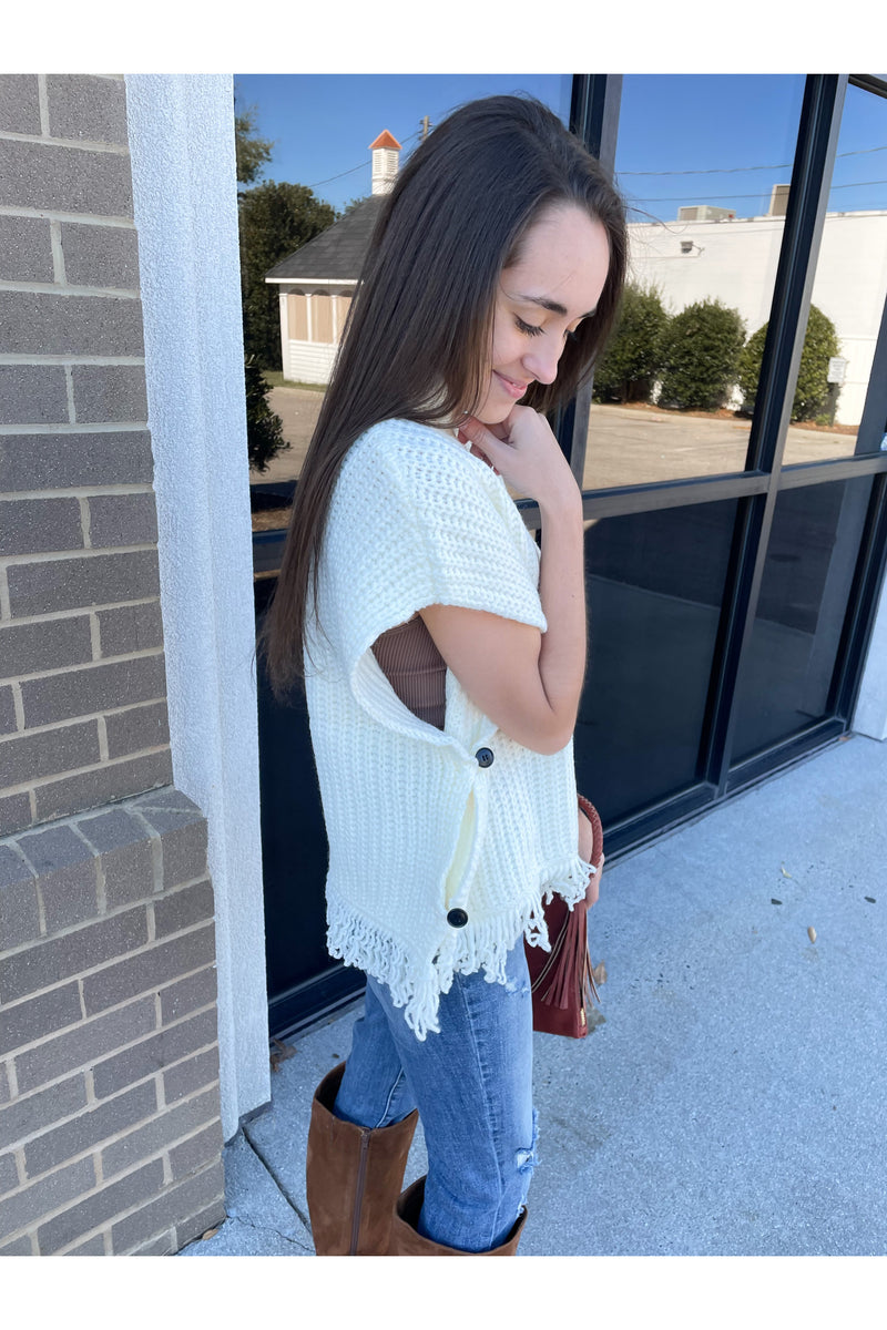 Over Stepping Sleeveless Poncho in Ivory