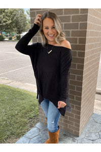 Lean With It Top in Black